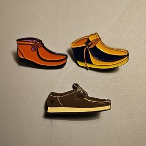 Clarks Wallabee Trio Of Pins